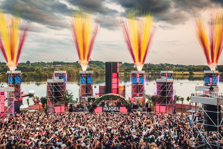 Hugel Artifices de jour Marvellous Island Festival